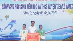 <a href='https://c1nhattantl.hungyen.edu.vn/tin-tuc/hoc-sinh-truong-tieu-hoc-nhat-tan-tham-gia-giai-dien-kinh-hoc-sinh-tieu-hoc-va-thcs-huyen-tien-lu-nam-2023.html'>HỌC SINH TRƯỜNG TIỂU HỌC NHẬT TÂN THAM GIA GIẢI ĐIỀN KINH HỌC SINH TIỂU HỌC & THCS HUYỆN TIÊN LỮ NĂM 2023</a>