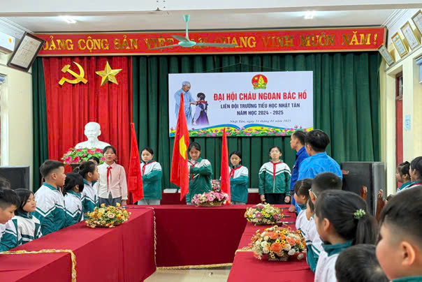 <a href='https://c1nhattantl.hungyen.edu.vn/tin-tuc/dai-hoi-chau-ngoan-bac-ho-lien-doi-truong-tieu-hoc-nhat-tan.html'>ĐẠI HỘI CHÁU NGOAN BÁC HỒ  LIÊN ĐỘI TRƯỜNG TIỂU HỌC NHẬT TÂN</a>