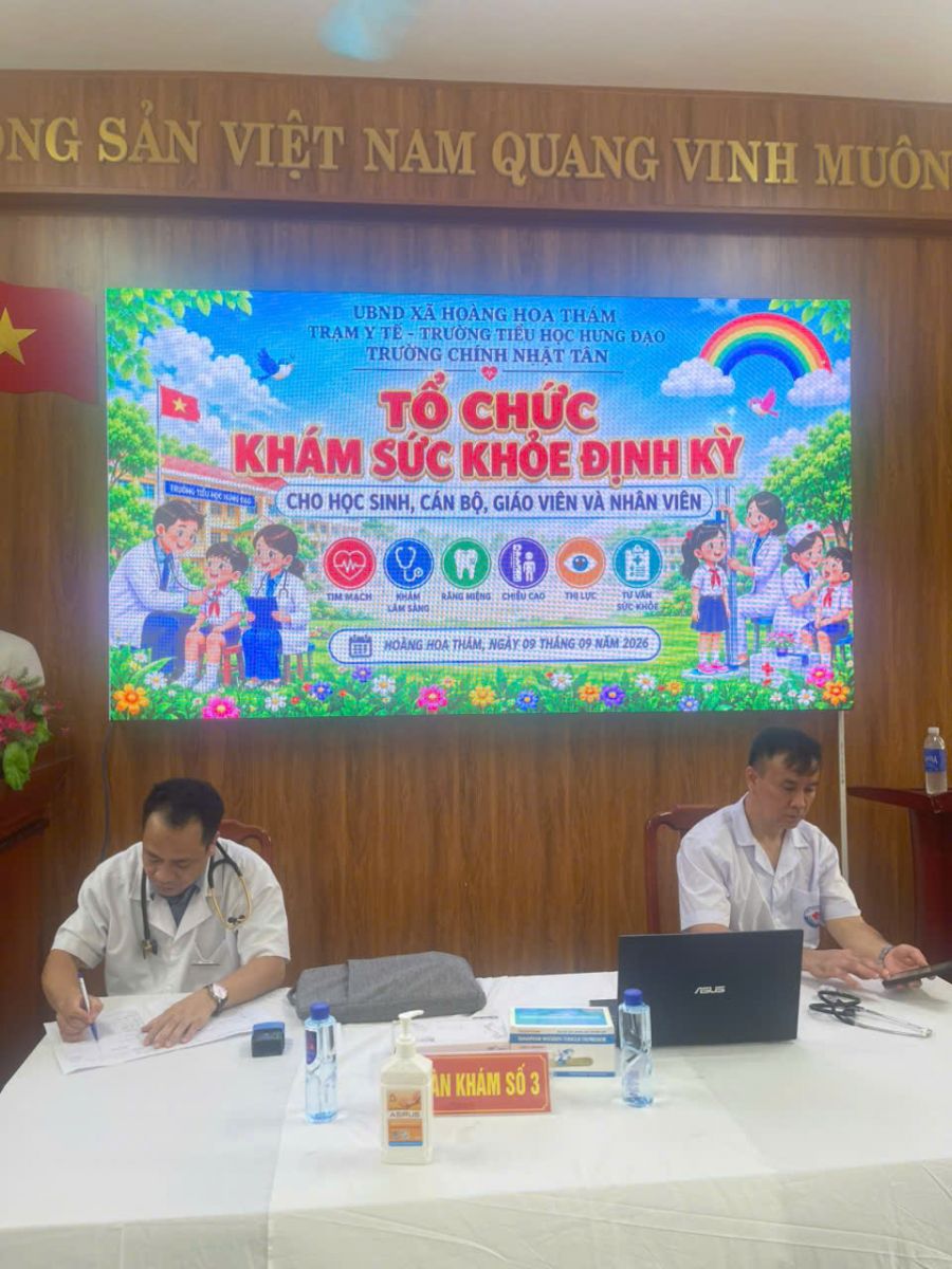 <a href='https://c1nhattantl.hungyen.edu.vn/tin-tuc/mot-so-hinh-anh-truong-tieu-hoc-hung-dao-truong-chinh-nhat-tan-to-chuc-kham-suc-khoe-dinh-ky-cho-hoc-sinh-can-bo-giao-vien-va-nhan-vien.html'>Một số hình ảnh Trường Tiểu học Hưng Đạo – Trường chính Nhật Tân tổ chức khám sức khỏe định kỳ cho học sinh, cán bộ giáo viên và nhân viên</a>