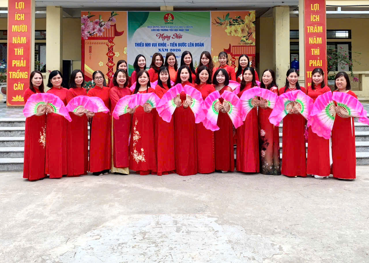 Múa chèo: Trường học hạnh phúc - Trường Tiểu học Nhật Tân