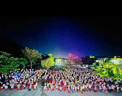 <a href='https://c1nhattantl.hungyen.edu.vn/tin-tuc/anh-trang-co-tich-toa-sang-dem-hoi-vui-tet-trung-thu-day-cam-xuc-cua-truong-tieu-hoc-nhat-tan.html'>🌙 Ánh Trăng Cổ Tích Tỏa Sáng: Đêm Hội “Vui Tết Trung Thu” Đầy Cảm Xúc Của Trường Tiểu Học Nhật Tân</a>